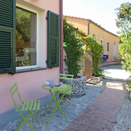 Locazione Turistica Casa Mare - Slr136